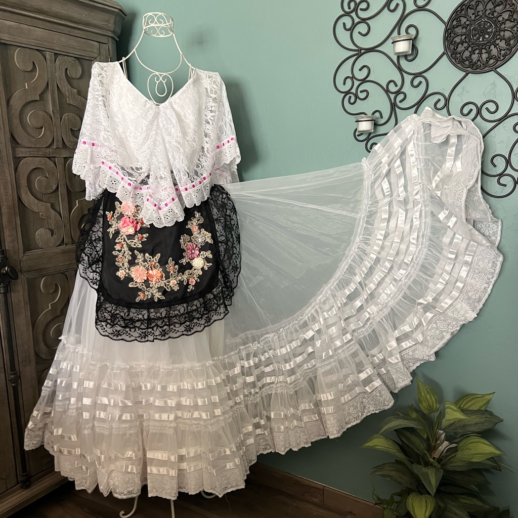 Dresses | Veracruz Folklorico Dress | Poshmark Dresses | Veracruz Folklorico Dress | Poshmark